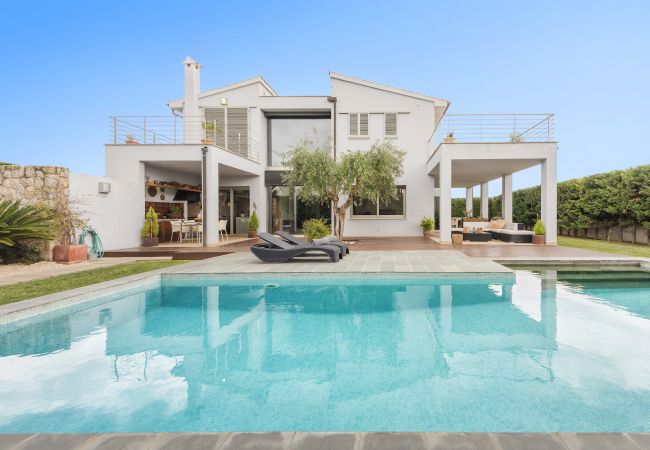 Villa en Puerto Pollensa - Villa Alfa