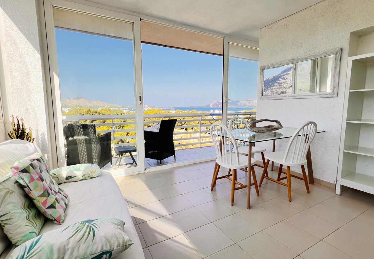 Apartment in Port de Pollença - APARTAMENTO CON VISTAS UNICAS Y PISCINA EN BELLAUB