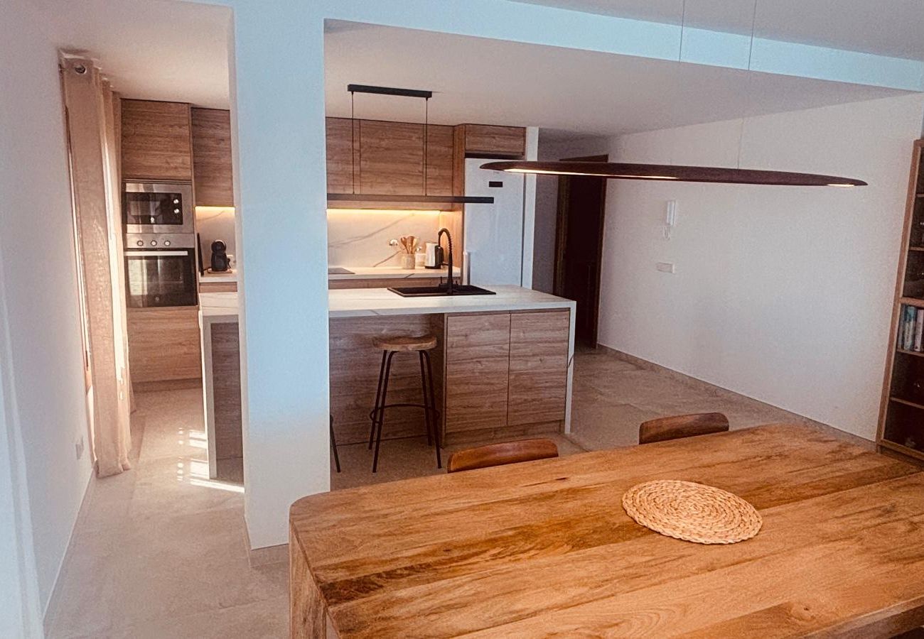 Apartment in Puerto Pollensa - APARTAMENTO FRENTE AL MAR, PRIMERA LINEA, PUERTO P