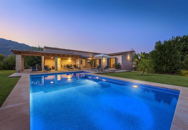 single storey villa in the countryside in Majorca