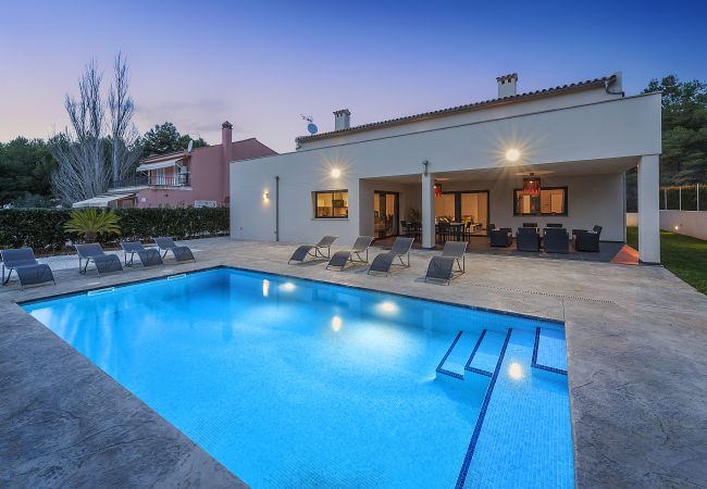 Villa in Alcúdia - Eulalia Romero Villa in Alcúdia - Eulalia Romero