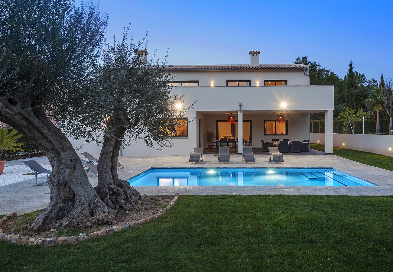 Villa in Alcudia - Eulalia Romero