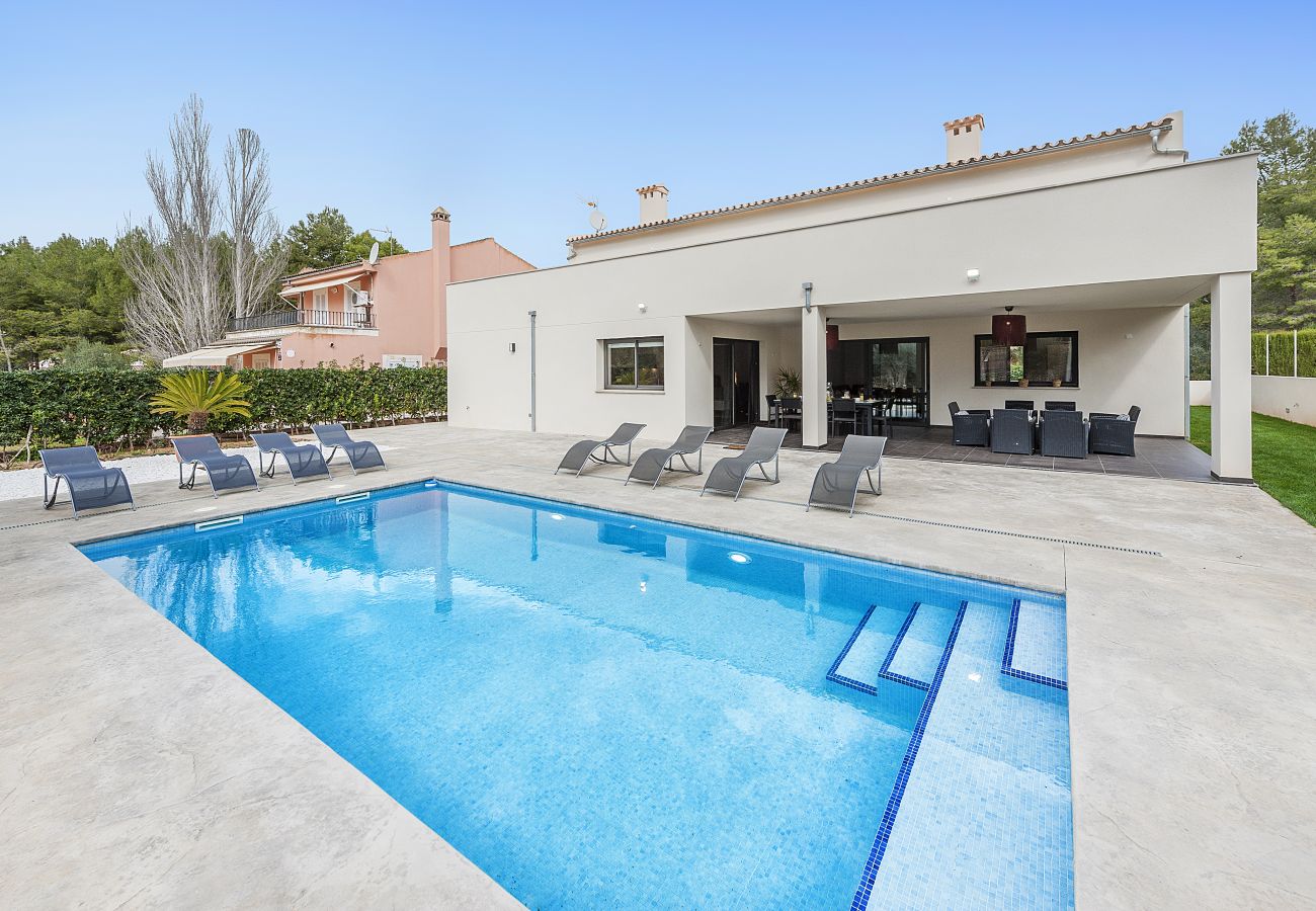 Villa in Alcudia - Eulalia Romero