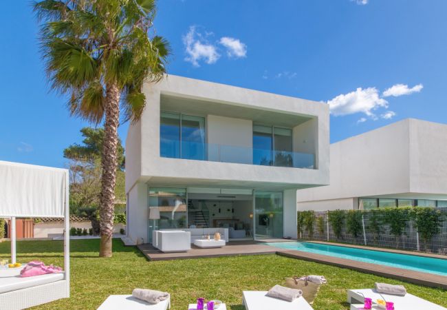 Villa in Playa de Muro - Villa Cuc Villa in Playa de Muro - Villa Cuc