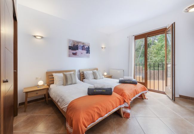 Villa in Puerto Pollensa - Villa Coloma Villa in Puerto Pollensa - Villa Coloma