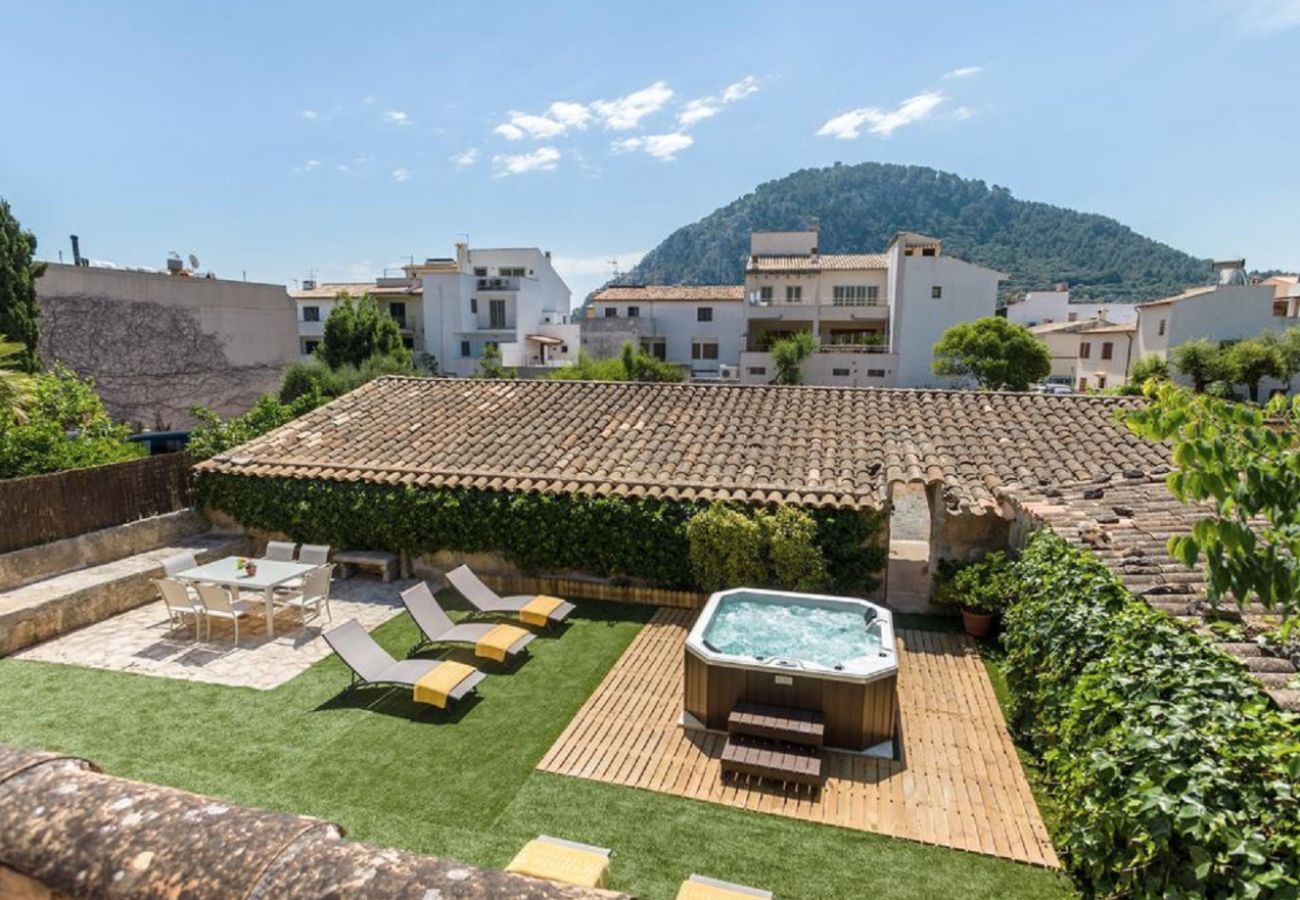 Villa in Pollensa - Es Garroverar